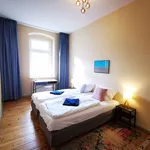 Miete 2 Schlafzimmer wohnung von 635 m² in Berlin