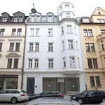 Rent a room of 107 m² in Munich