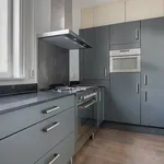 Huur 4 slaapkamer appartement van 149 m² in Den Haag