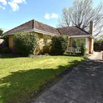 Rent 3 bedroom house in Bentleigh