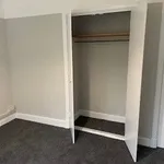 Rent 3 bedroom flat in North West England