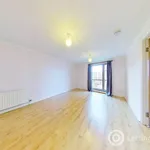 Rent 2 bedroom flat in Dundee