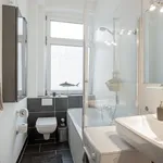 Rent 1 bedroom apartment of 30 m² in Dusseldorf