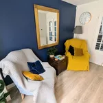 Rent 4 bedroom house in Wales