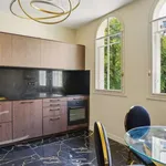 Rent 3 bedroom apartment of 150 m² in Paris