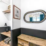 Appartement de 291 m² avec 1 chambre(s) en location à Paris