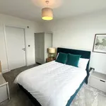 Rent 3 bedroom apartment in East Midlands