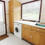 Rent 4 bedroom house in  Reading