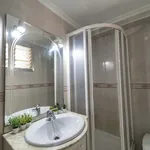 Rent a room of 100 m² in Sevilla