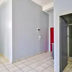 Rent 1 bedroom apartment in Johannesburg