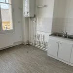 Appartement de 99 m² avec 5 chambre(s) en location à Charleville Mezieres