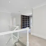 Rent 6 bedroom house in South East England