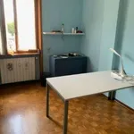 Rent 4 bedroom apartment of 120 m² in Piacenza