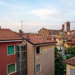Rent a room of 75 m² in Bologna