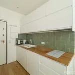 Appartement de 194 m² avec 1 chambre(s) en location à Paris