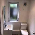 Rent 2 bedroom flat in Bradford