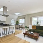 Rent 2 bedroom apartment of 73 m² in london