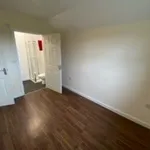 Rent 4 bedroom flat in Wales