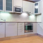 Rent 3 bedroom apartment in Praha 9