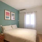 Rent 2 bedroom apartment of 120 m² in madrid