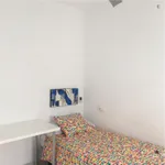 Rent 3 bedroom apartment in Seville