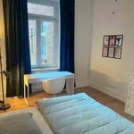 Rent a room of 70 m² in Frankfurt am Main