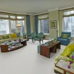 Rent 3 bedroom apartment of 208 m² in New York