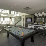 Appartement de 796 m² avec 2 chambre(s) en location à Calgary