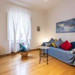 Rent 2 bedroom apartment of 100 m² in florence