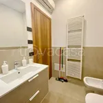 Rent 2 bedroom apartment of 65 m² in Verona