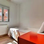 Alquilar 4 dormitorio apartamento en Madrid