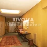 Rent 5 bedroom apartment of 350 m² in Roma