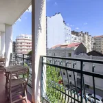 Rent a room in lisbon