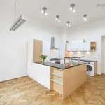 Pronajměte si 3 ložnic/e byt o rozloze 105 m² v Prague