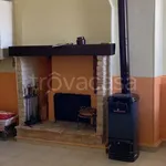 Rent 3 bedroom apartment of 90 m² in Serracapriola