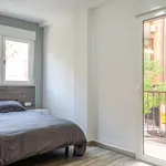 Rent a room of 115 m² in valencia