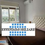 Rent 3 bedroom apartment of 90 m² in Naples