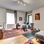 Rent 3 bedroom apartment of 210 m² in Uccle - Ukkel