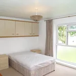 Rent 2 bedroom flat in Birmingham