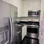 Rent 2 bedroom apartment in Manhattan