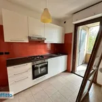 Rent 3 bedroom apartment of 90 m² in Milan