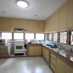 Rent 6 bedroom house in Bangkok