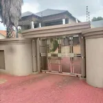 Rent 3 bedroom house in Johannesburg