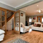 Rent 3 bedroom house in Reigate and Banstead