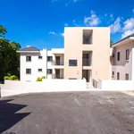 Rent 3 bedroom apartment in Kingston