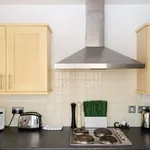 Rent 2 bedroom flat in North West England