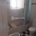 Rent 2 bedroom house of 146 m² in Setúbal