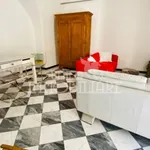 Rent 1 bedroom apartment in Genova