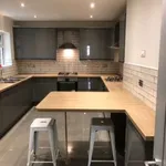 Rent 10 bedroom house in Swansea