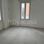 Affitto 3 camera appartamento di 75 m² in Bergamo